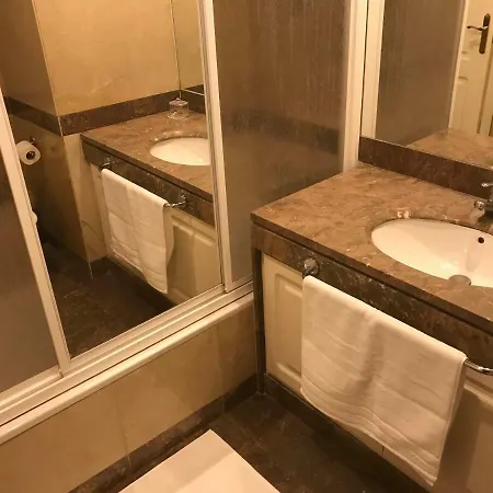 Luxury T2 - Saldanha * Lisbon