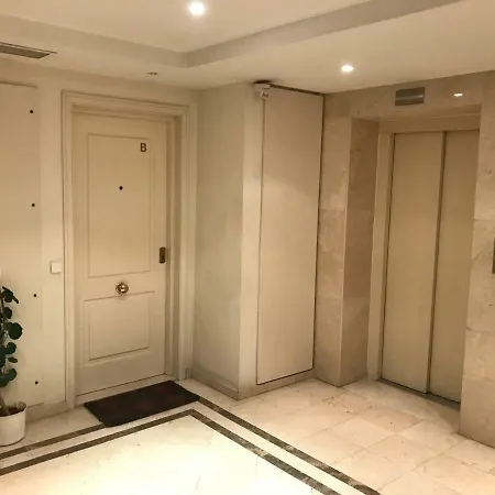 Luxury T2 - Saldanha * Lisbon