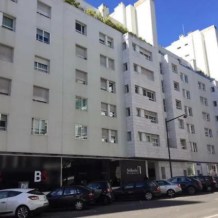 Luxury T2 - Saldanha Apartment *